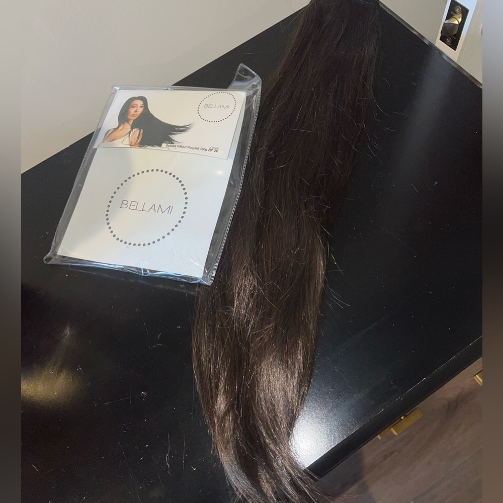 NEW Bellami 20” dark brown its a wrap pony tail